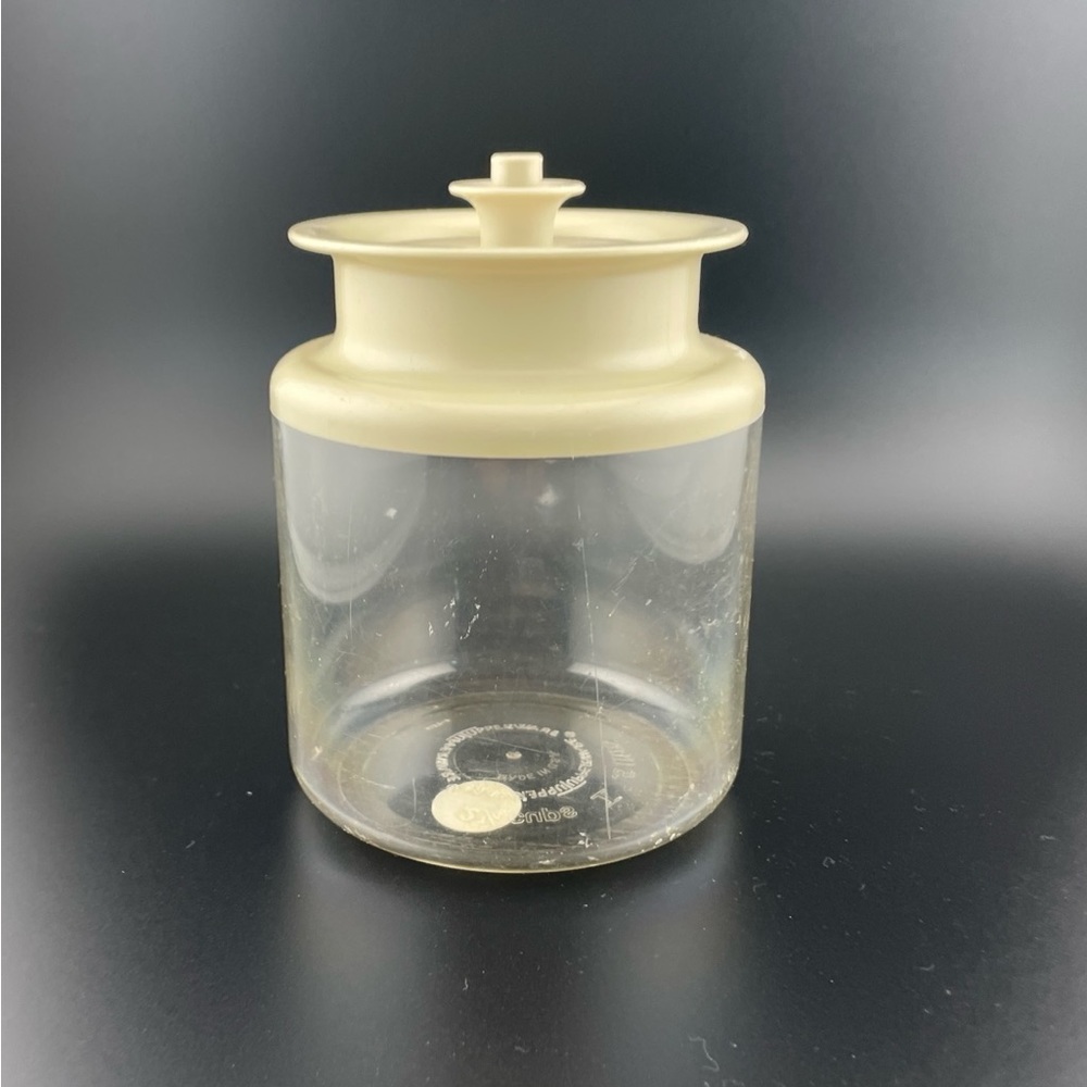 Counterparts III Almond Rim Canister 1481 by Tupperware
